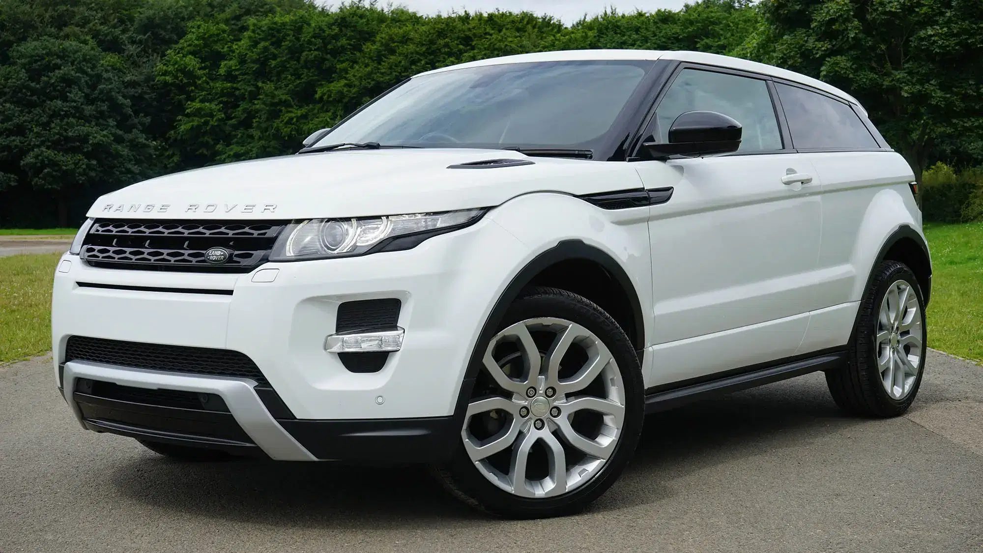 Evoque Silver